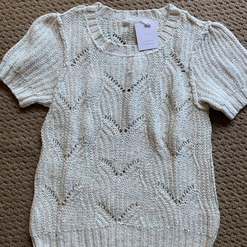 Lauren Conrad short sleeve sweater